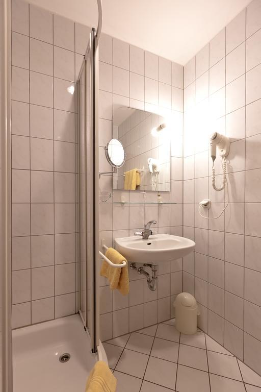 Gasthof Schulte Hotel Menden Bilik gambar